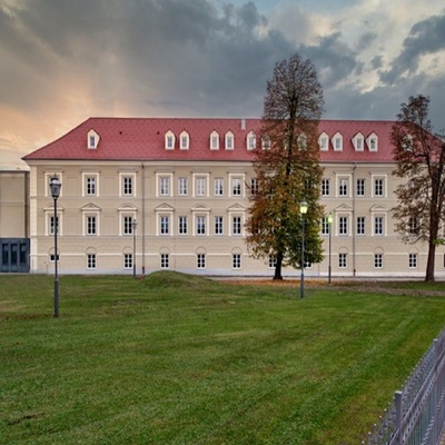 https://mzo.gov.hr/vijesti/zavrsen-projekt-atrij-znanja-veleucilista-u-karlovcu/4297