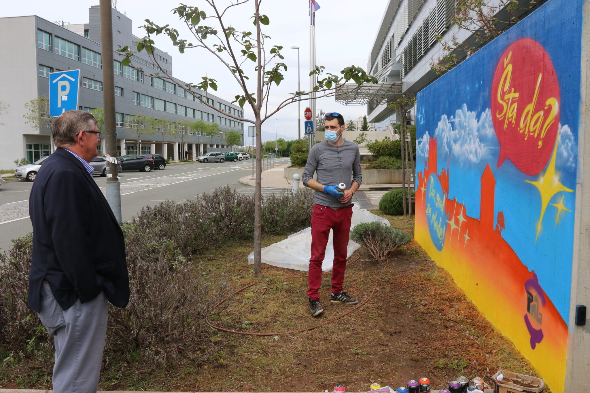 Na Kampusu oslikan mural „Grad za mlade“
