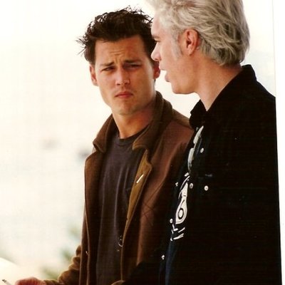 https://en.wikipedia.org/wiki/Johnny_Depp#/media/File:Johnny_Depp_Jim_Jarmusch_Cannes_1995.jpg