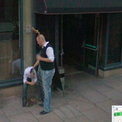36 urnebesnih prizora s Google Street Viewa - ulični prizor