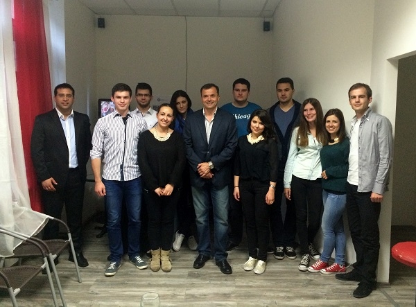 Ivica Tolić sa studentima 