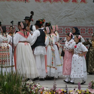 Nošnje i tradicijski plesovi