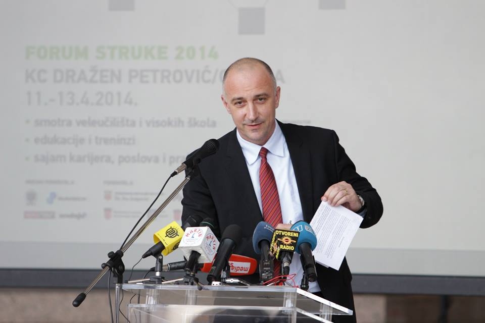 Ministar Vrdoljak