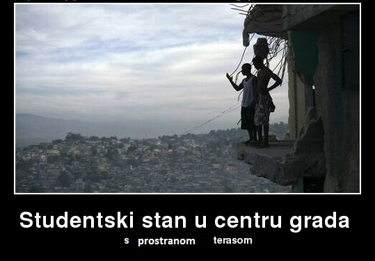 Studentski stan s prostranom terasom
