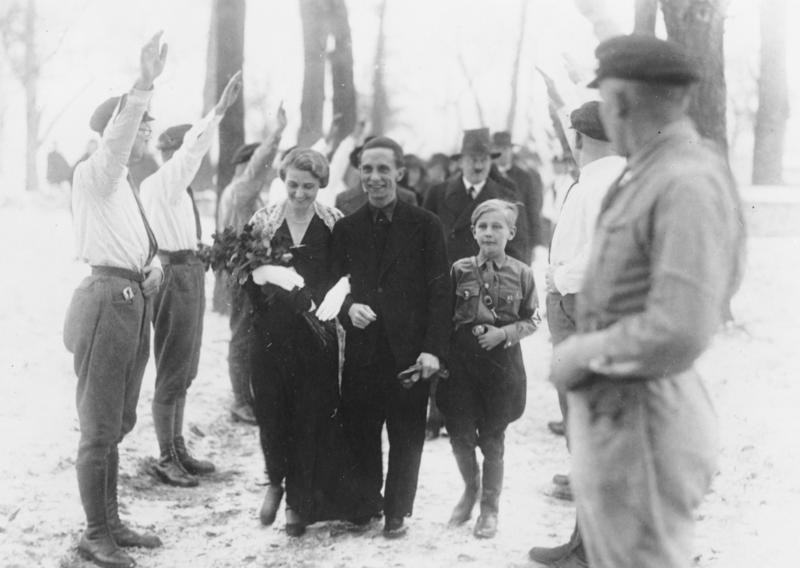 Hitler kao Goebbelsov vjenčani kum
